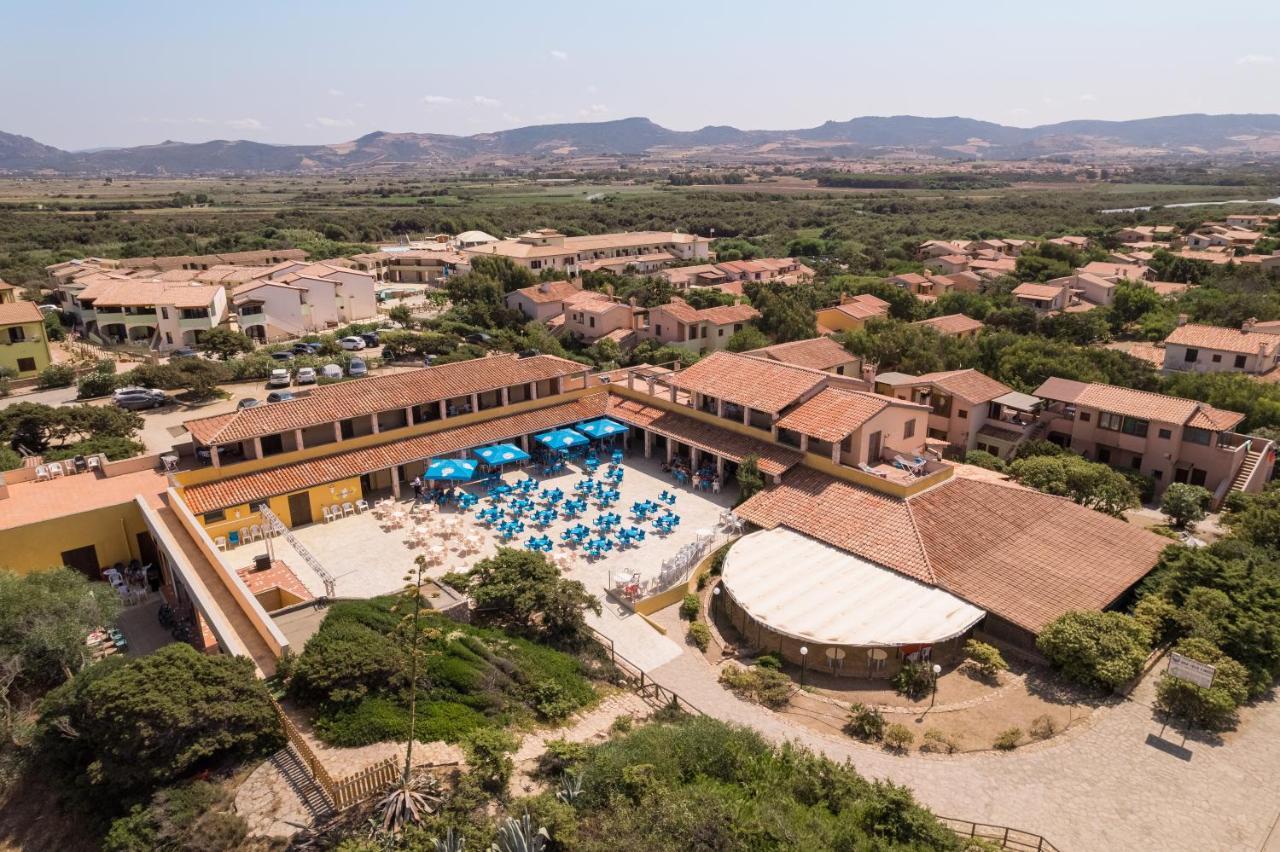 Hotel Nicolaus Club Baia delle Mimose Badesi Esterno foto